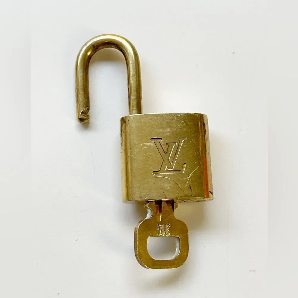 Vintage Louis Vuitton Lock and Key #314
